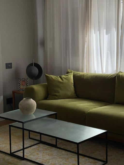 Stunning 1Bd Flat With 50M2 Terrace In The City Center Boekarest Buitenkant foto